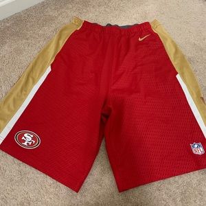 Nike SF 49ers shorts, size Large